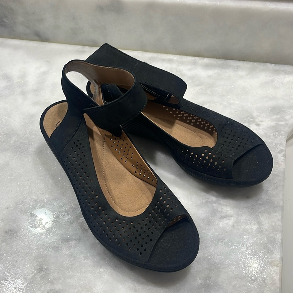 Clark’s. Size 10. New. Never worn.